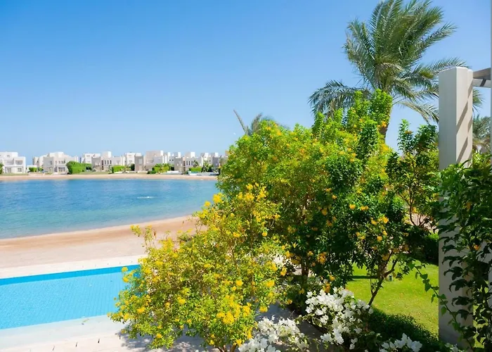 Appartement Nayah Stays, Joubal Lagoons Flowery *