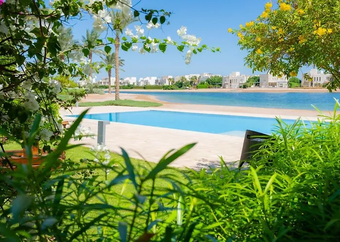 Appartement Nayah Stays, Joubal Lagoons Flowery